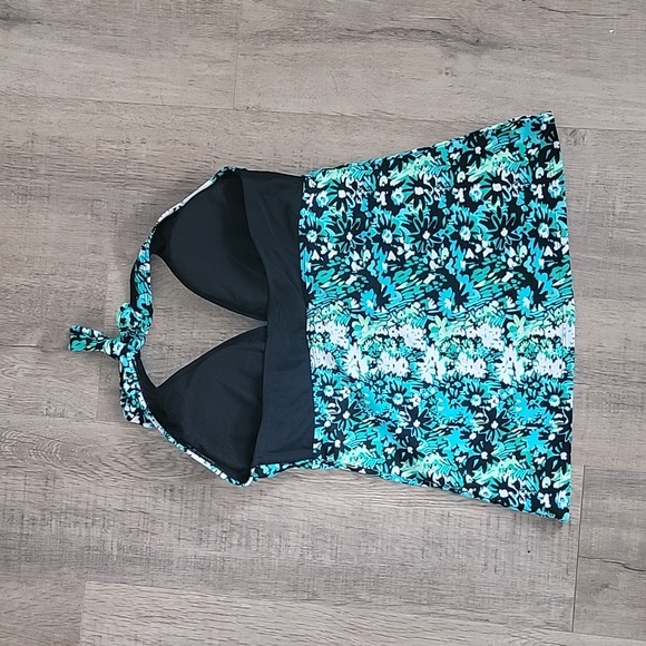 Tankini halter swimsuit top New - Picture 2 of 3